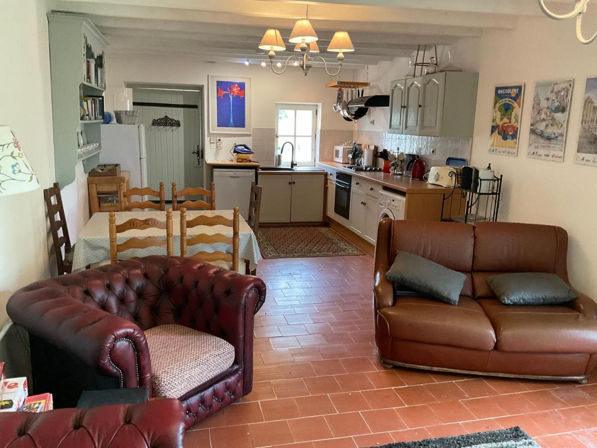 Les Petits Vingnes Villa Edon Екстериор снимка